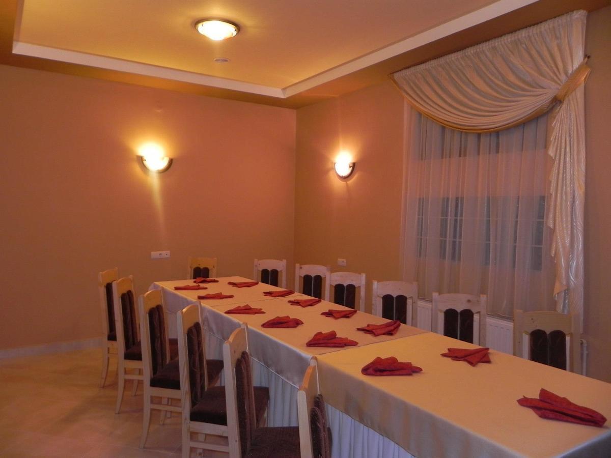 Motel Fogado Cristuru Secuiesc Exterior photo